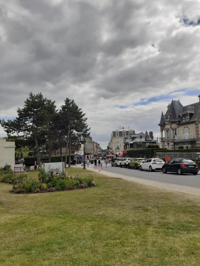 L'Annexe Apartman Cabourg Kültér fotó