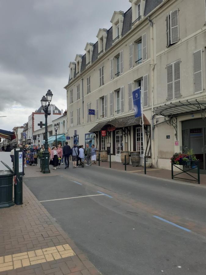 L'Annexe Apartman Cabourg Kültér fotó